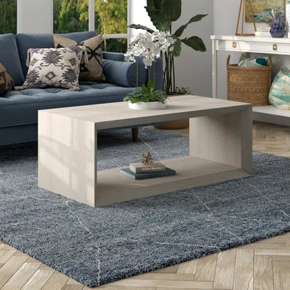 Mesa de centro de madera sintética Foxtrot con estante de aliso blanco 