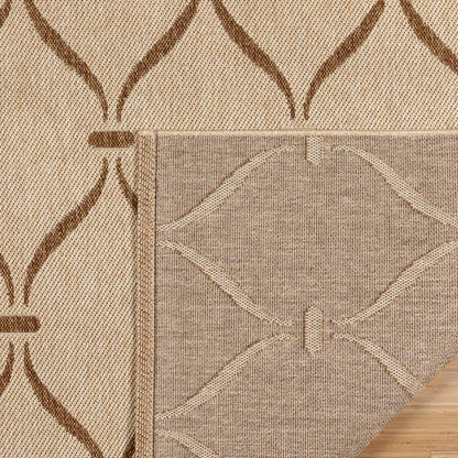 Alfombra de interior y exterior de tejido plano con diseño geométrico de transición informal Ringley Araceli en marrón y beige